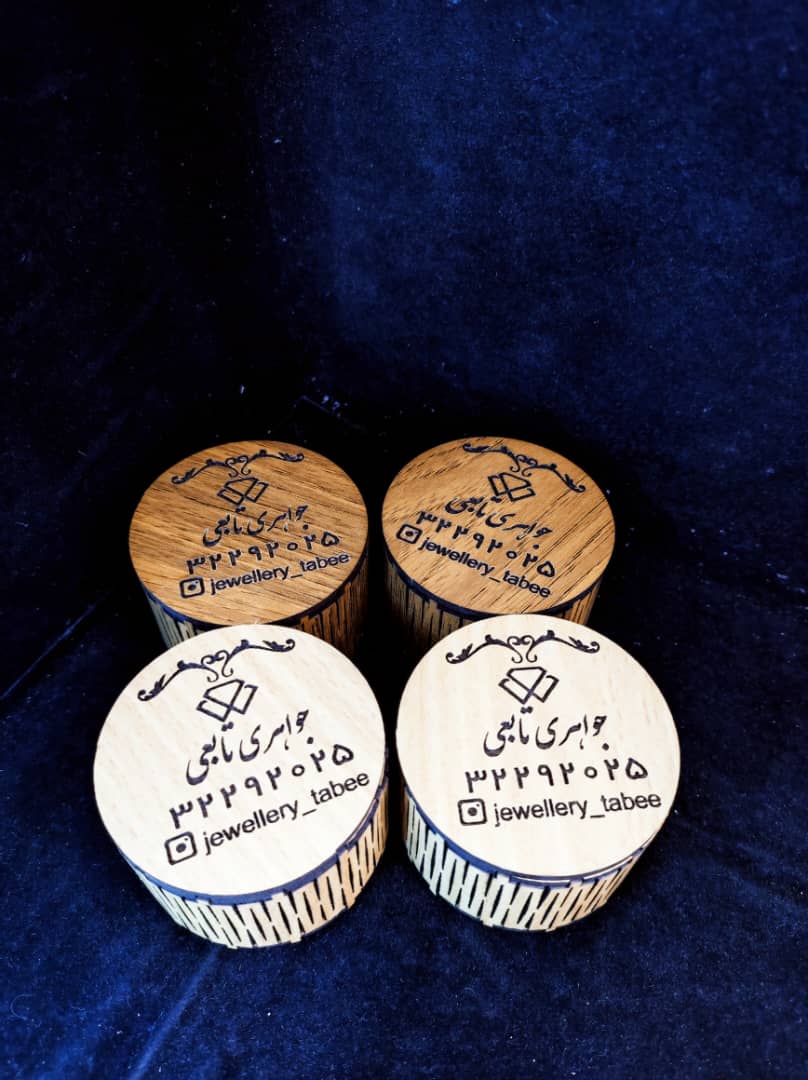 نمونه کار حکاکی شده